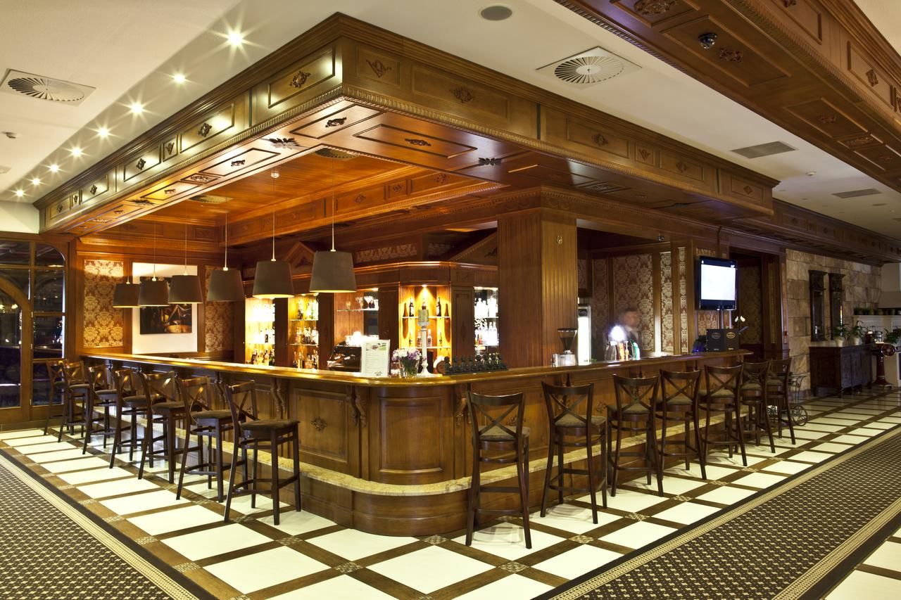 Отель Hotel Parasol Непорент-17