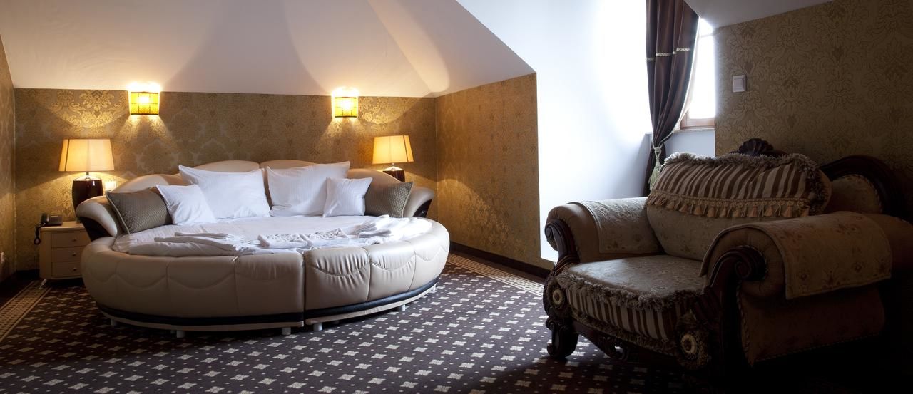 Отель Hotel Parasol Непорент